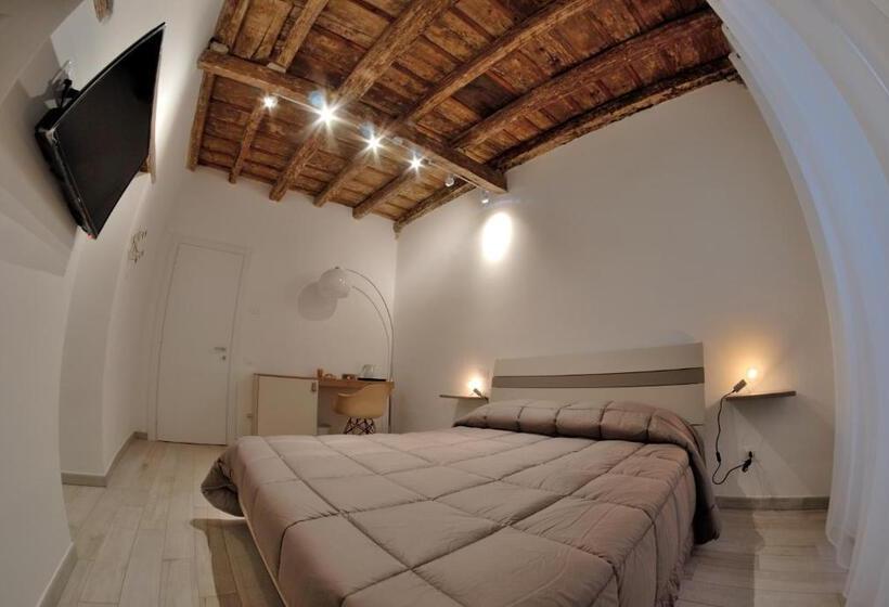اتاق لوکس, B&b Del Corso