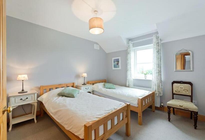 Люкс 2 Спальни, Ash House Bed And Breakfast