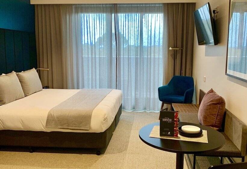 Студия Стандарт, Quest Burwood East