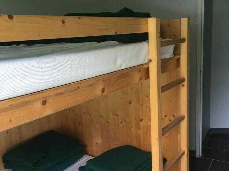 Кровать в Общей Комнате, Refuge Des étangs De Bassiès   Hostel