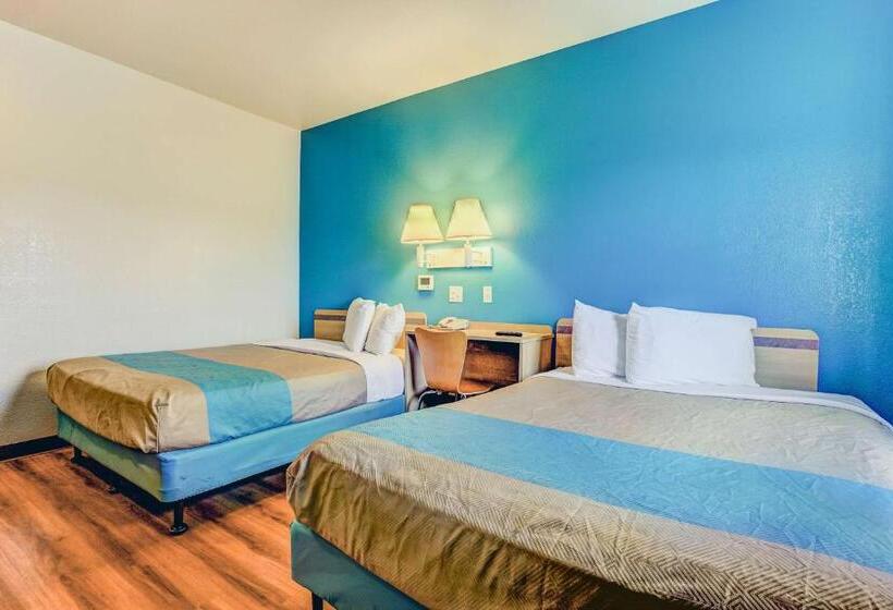 Номер Стандарт Адаптированный для Инвалидов, Motel 6 Coos Bay, Or