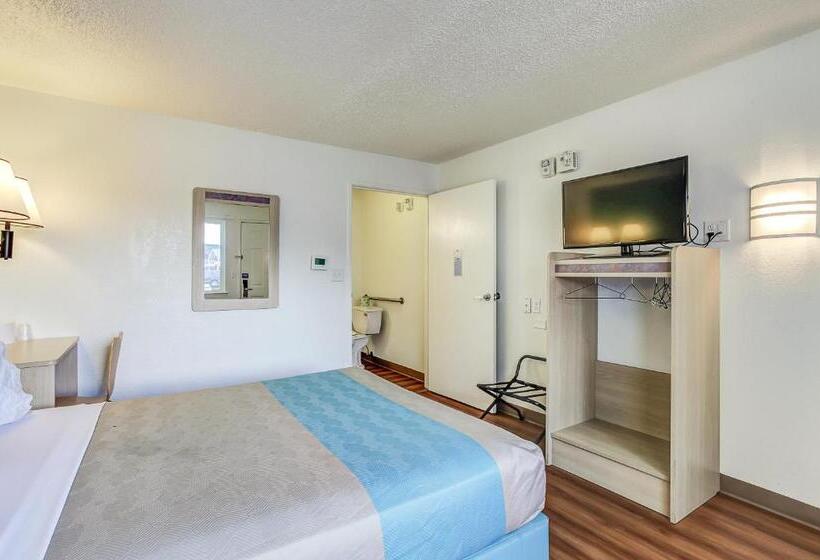 Номер Deluxe Кровать Кинг, Motel 6 Coos Bay, Or