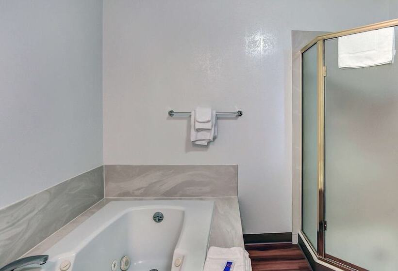 Люкс, Motel 6 Coos Bay, Or