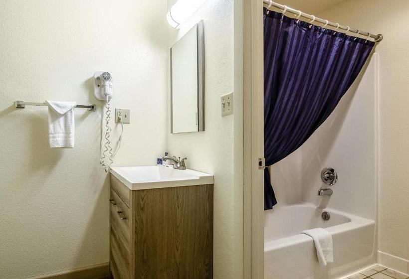 Номер Стандарт, Americas Best Value Inn & Suites Ft. Collins E At I25
