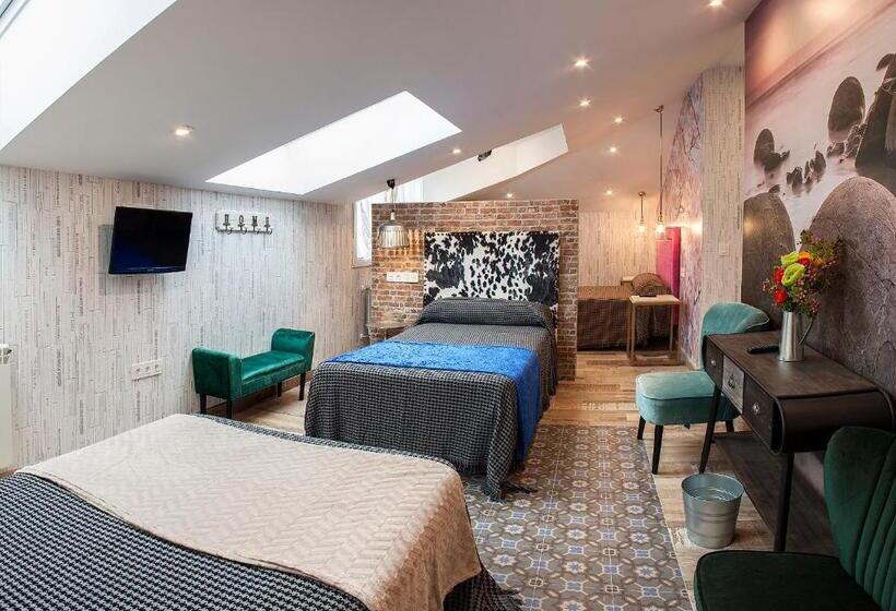 4인용 스탠다드 룸, Hostal El Aparcamiento