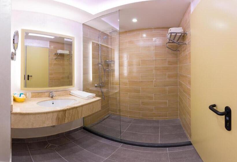 Номер Economy, Bilyana Beach Hotel   All Inclusive & Free Beach Access