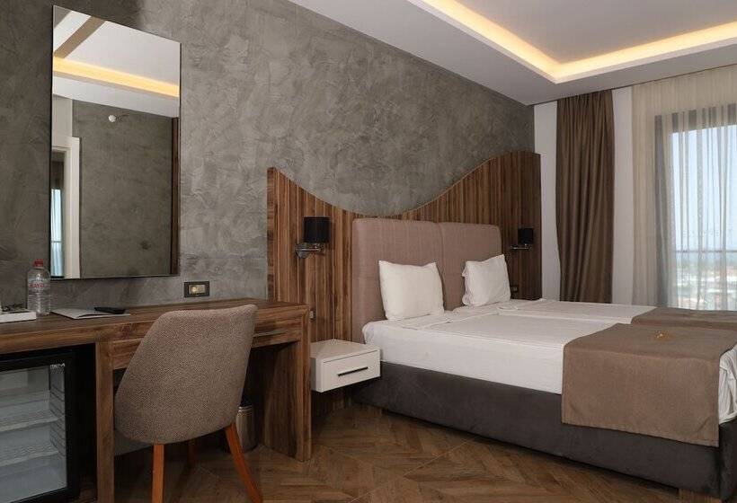 Семейный Номер, Maril Beach & Spa Hotel