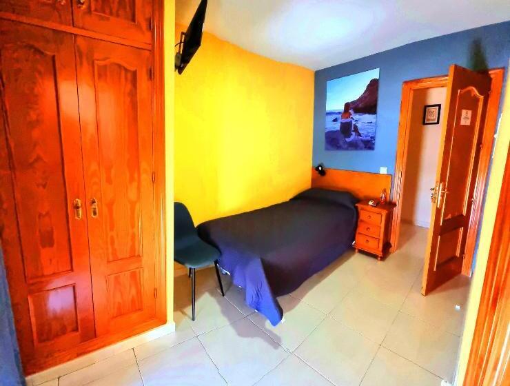 Номер Стандарт Индивидуальный, Hostal La Estacion