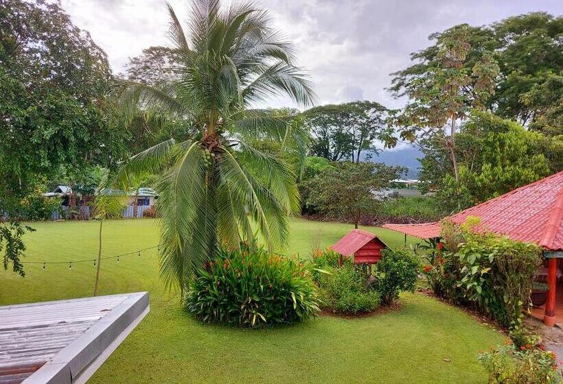 클래식 4인 룸, Yubarta Lodge