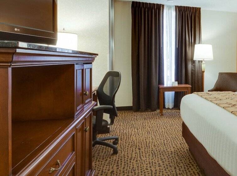 Номер Deluxe, Wingate By Wyndham St Louis Fenton Route 66