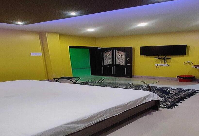 اتاق کلاسیک سه تخته, Spot On 63948 Prince Residency And Restaurant