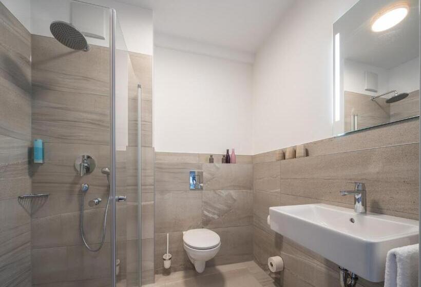 Трехместный Номер Deluxe, Rs Hotel   Smart & Modern Hotel Apartments
