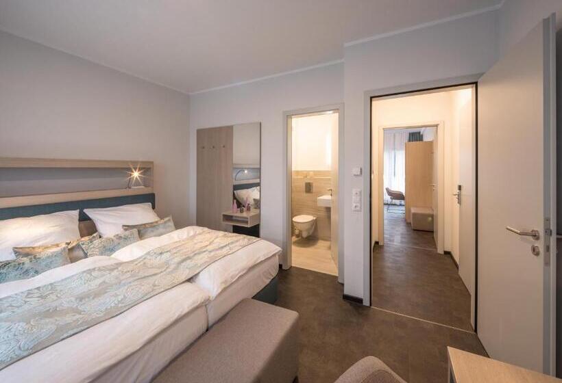 Апартаменты 2 Спальни, Rs Hotel   Smart & Modern Hotel Apartments