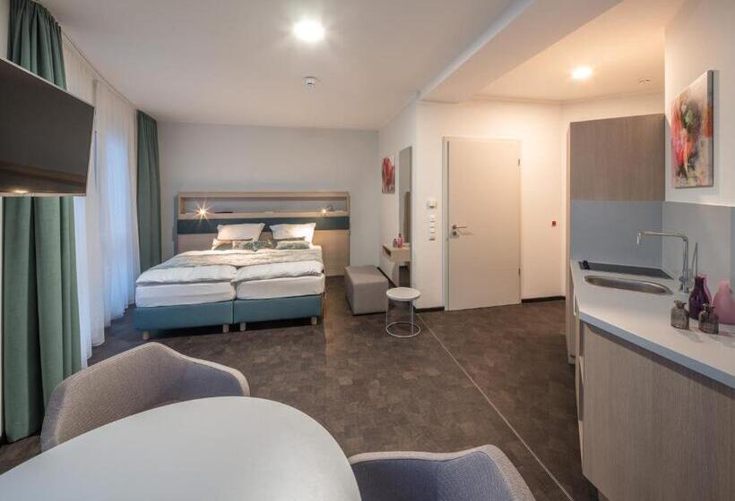 Апартаменты 2 Спальни, Rs Hotel   Smart & Modern Hotel Apartments