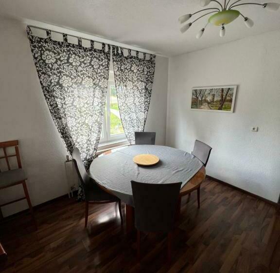 آپارتمان 2 خوابه با بالکن, Apartments And Rooms Kristina