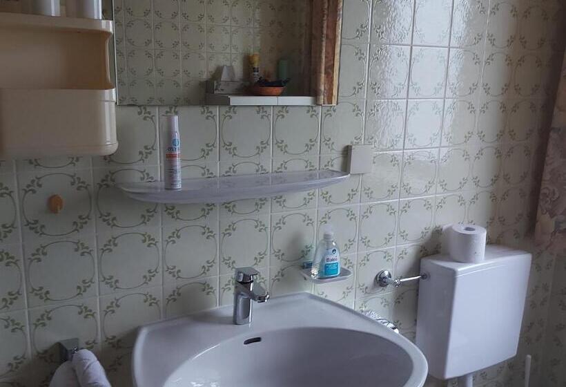 Номер Стандарт, Landhaus Weiß