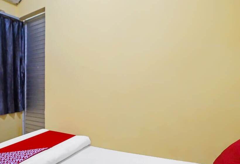 اتاق استاندارد یک نفره, Oyo 990 Stadion Residence