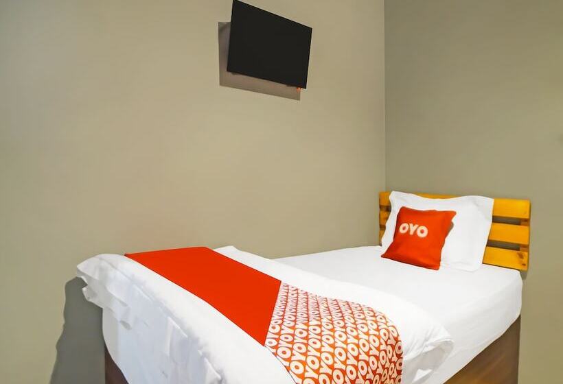 اتاق استاندارد, Oyo 990 Stadion Residence