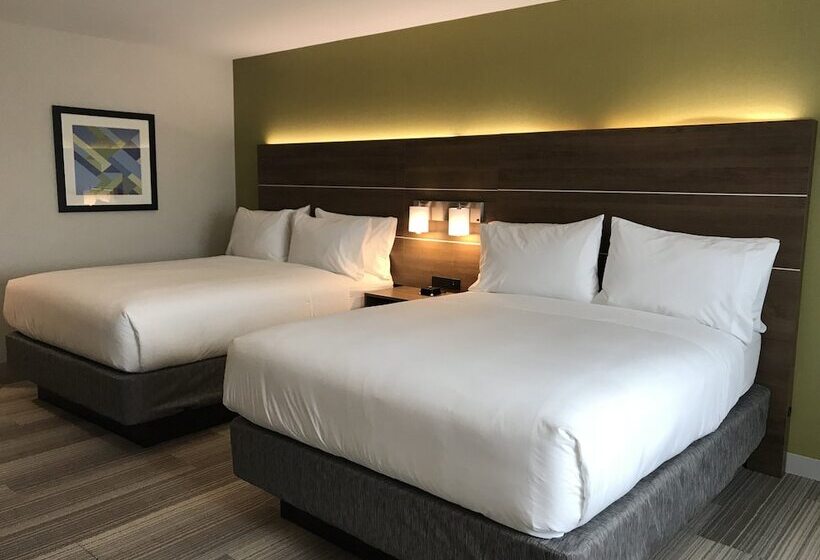 Номер Стандарт 2 Двуспальные Кровати, Holiday Inn Express & Suites Pasadena   Los Angeles, An Ihg
