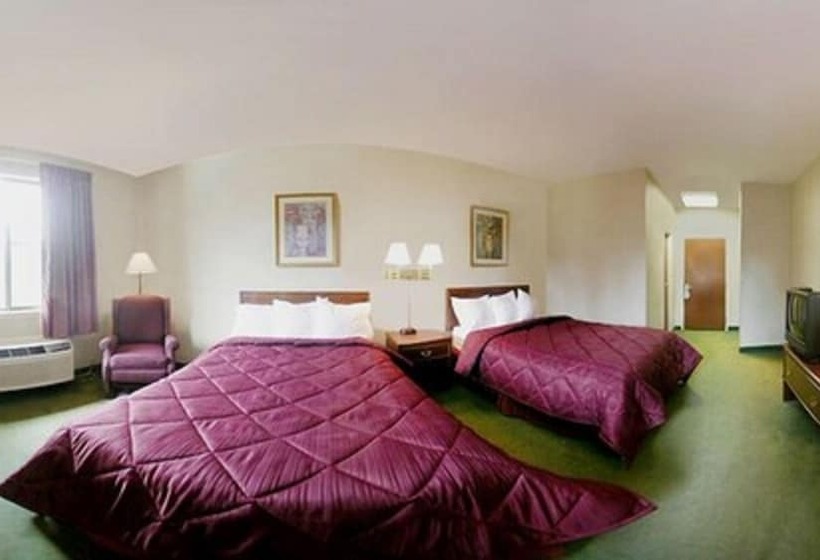 Номер Стандарт 2 Двуспальные Кровати, Days Inn & Suites By Wyndham Hickory