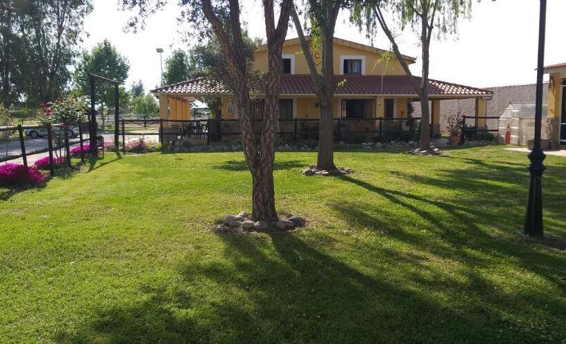 标准间, La Posada Hípica