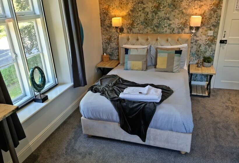 Номер Стандарт, Copperbeech B&b