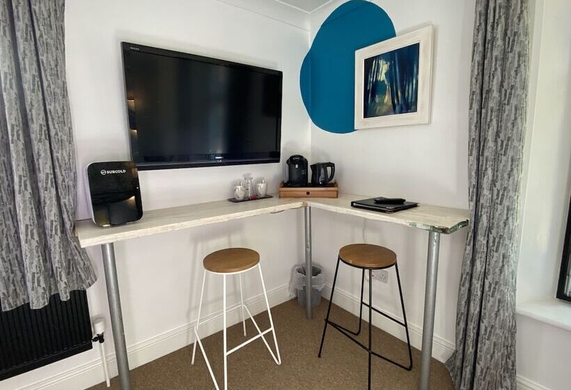 Номер Стандарт, Copperbeech B&b