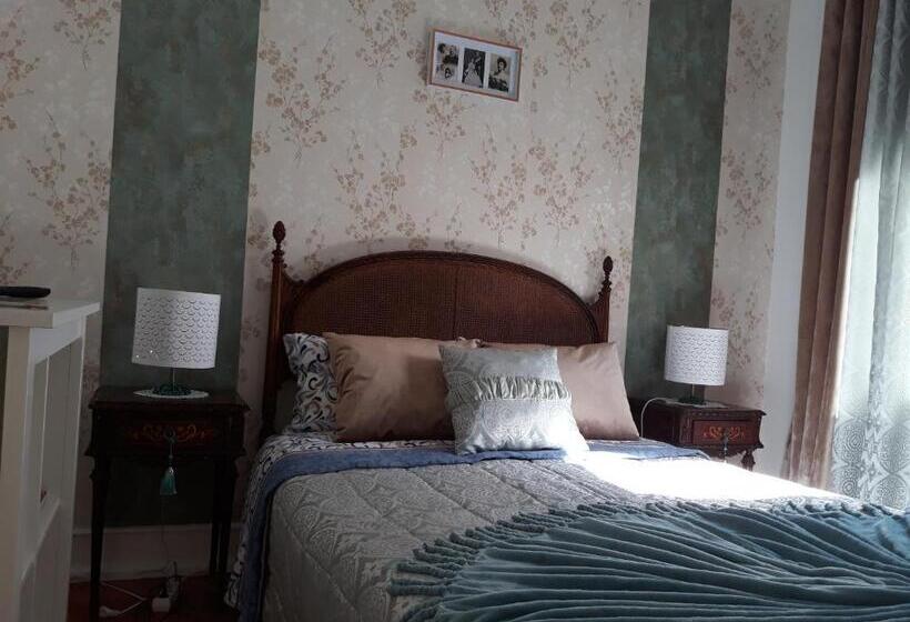 اتاق استاندارد با سرویس بهداشتی مشترک, Ameli Rooms