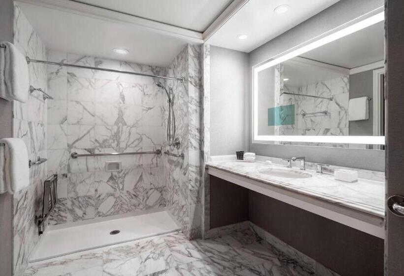 Номер Стандарт, The Ritzcarlton, St. Louis
