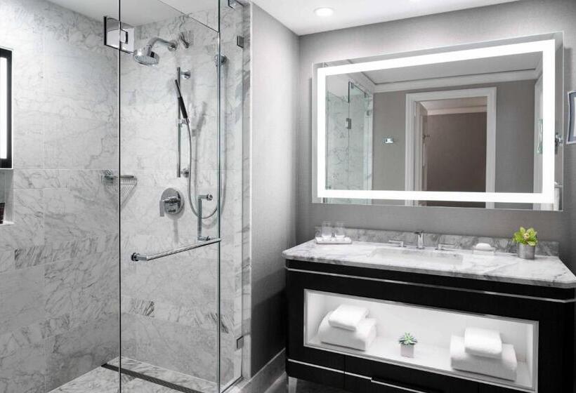 Номер Премиум, The Ritzcarlton, St. Louis