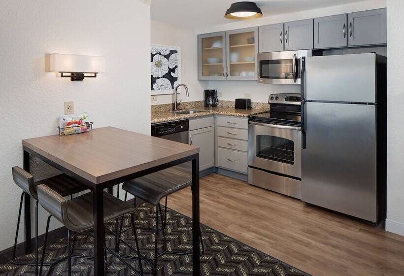 סוויטה, Residence Inn Boston Dedham