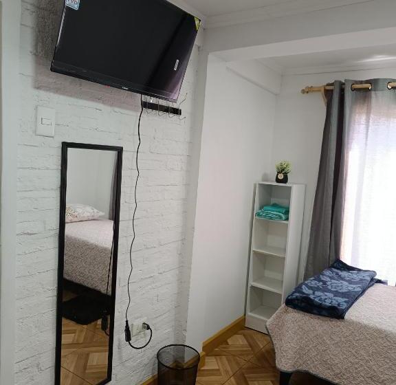 اتاق لوکس, Hostal Familiar S&g