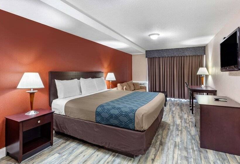 Люкс, Econo Lodge Inn & Suites Old Saybrook  Westbrook