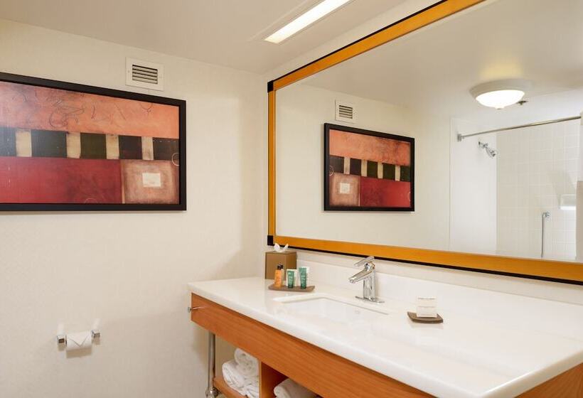 Suite met Kingsize Bed, Hilton San Francisco Airport Bayfront