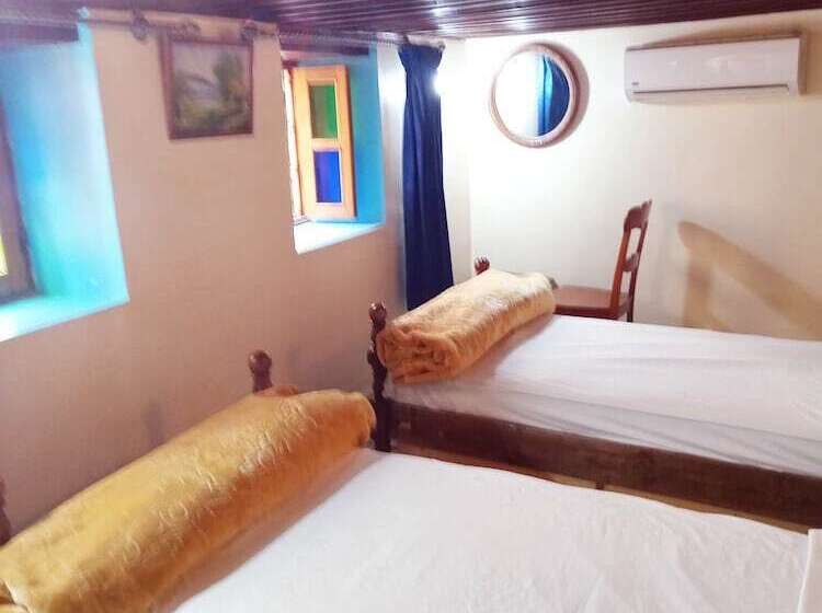اتاق استاندارد, Dar Alami Salaj