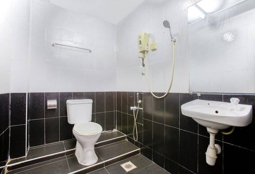 سوییت سوپریور, Oyo 822 Zande Motel Kuala Selangor