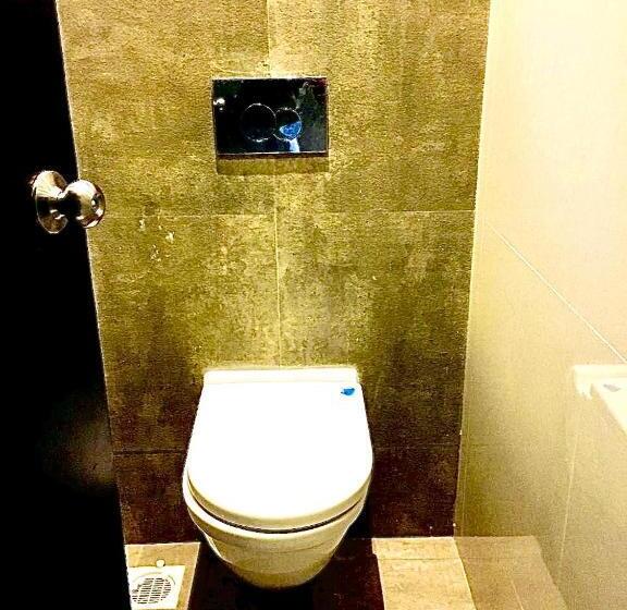 家庭套房, Kesinovo Suites