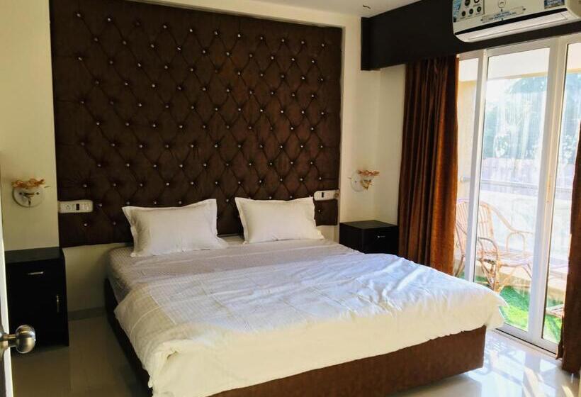 家庭套房, Kesinovo Suites