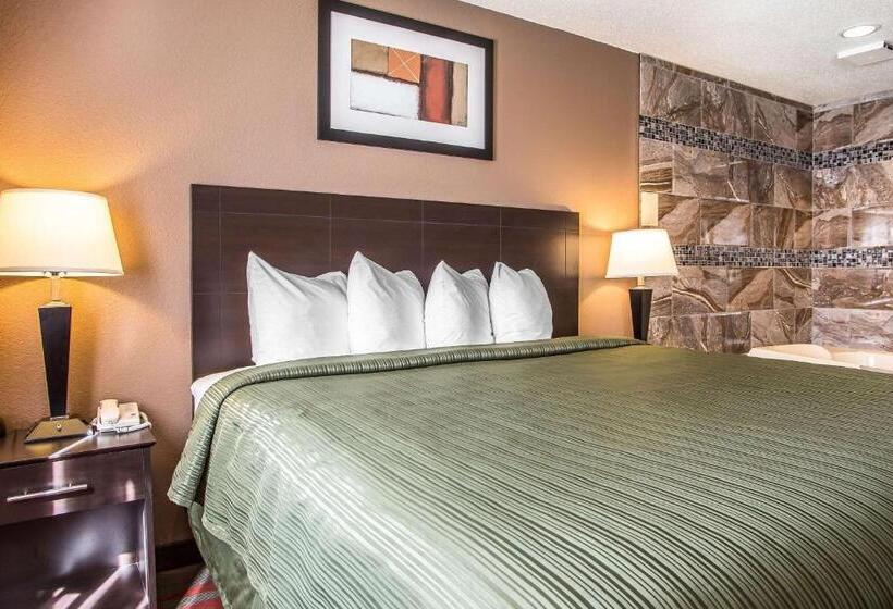 스위트 킹사이즈 침대, Quality Inn & Suites