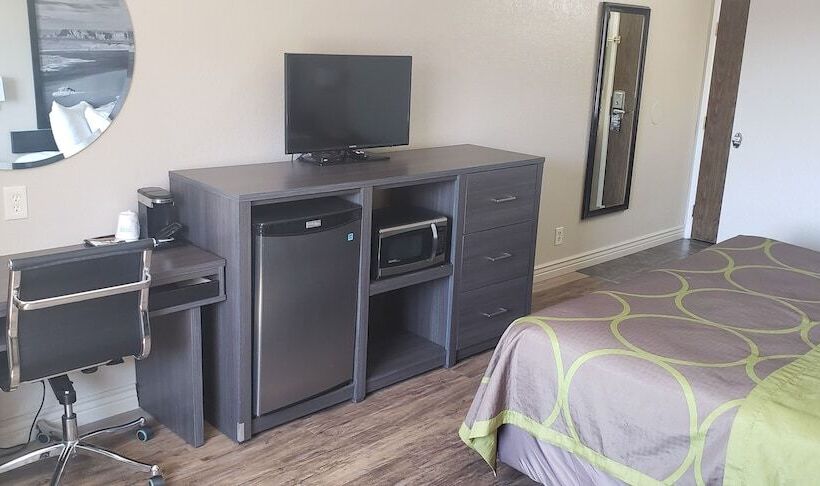 디럭스 룸, Super 8 By Wyndham Goodyear/phoenix Area
