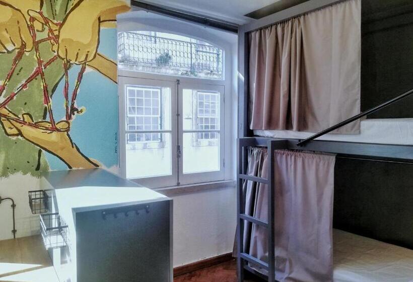 تختخواب در اتاق مشترک, Draft Hostel & Rooms