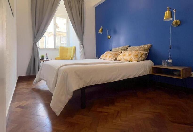 اتاق استاندارد با سرویس بهداشتی مشترک, Draft Hostel & Rooms