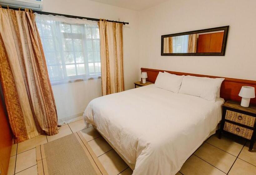 디럭스 룸, Golden Candle Guest House