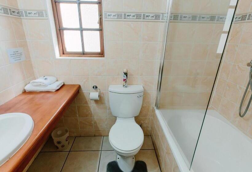 Номер Deluxe, Golden Candle Guest House