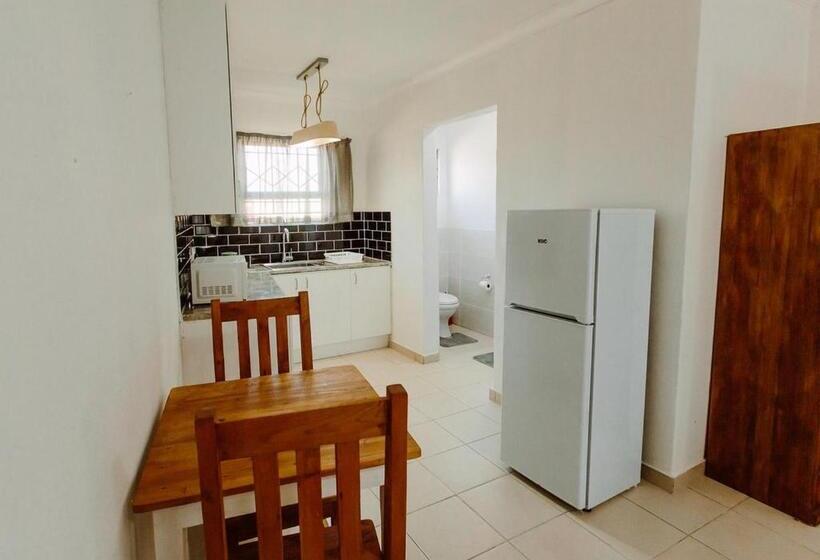 디럭스 스위트, Golden Candle Guest House