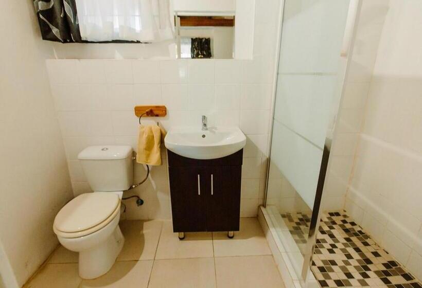 Бунгало Стандарт Вид на Сад, Golden Candle Guest House