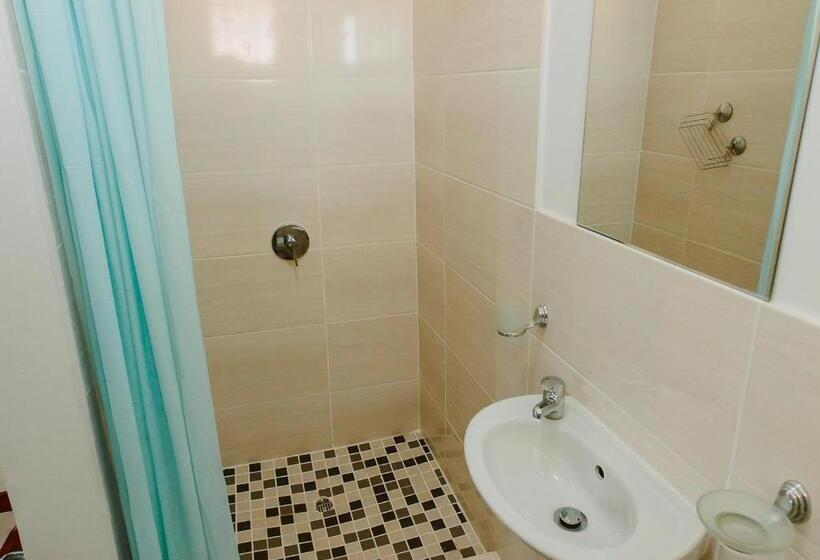 Номер Economy, Golden Candle Guest House
