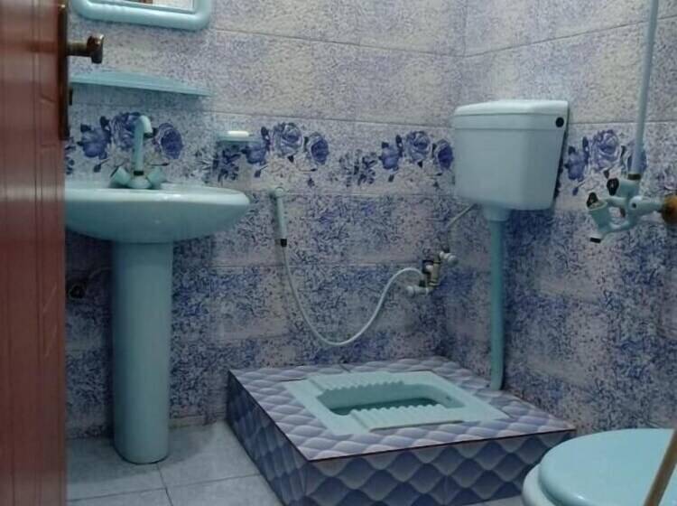 اتاق لوکس, Star View Guest House