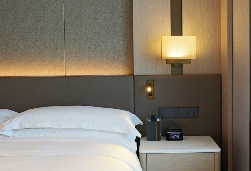 Стандартный Номер Кровать Кинг, Doubletree By Hilton Shenzhen Nanshan Hotel & Residences