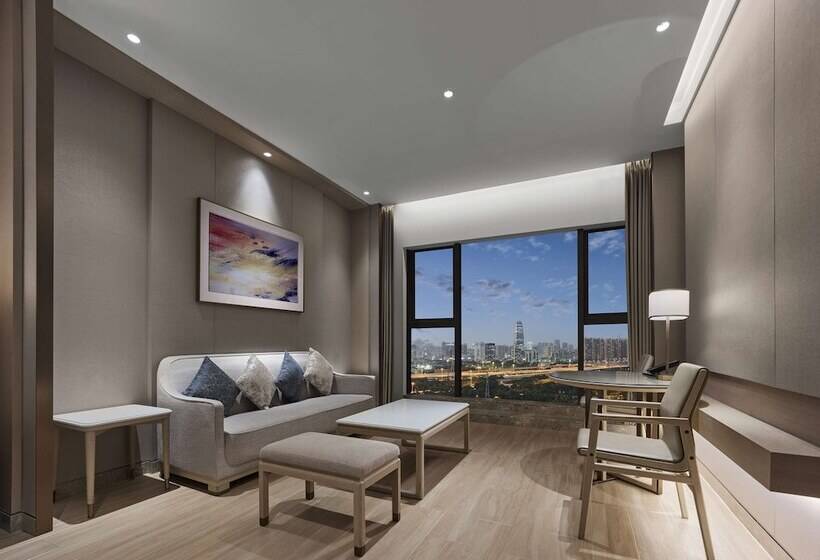 Студия Deluxe, Doubletree By Hilton Shenzhen Nanshan Hotel & Residences
